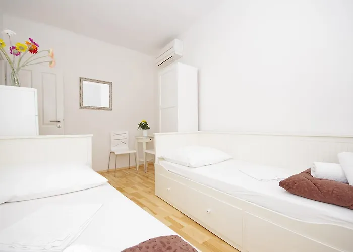 Esperanca - דירה